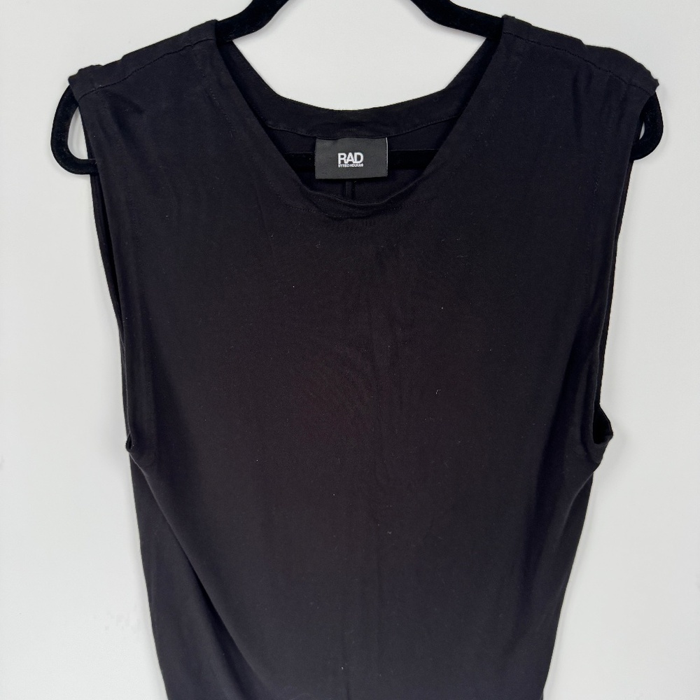 RAD Sleeveless Tank Top – Black – Men’s Large